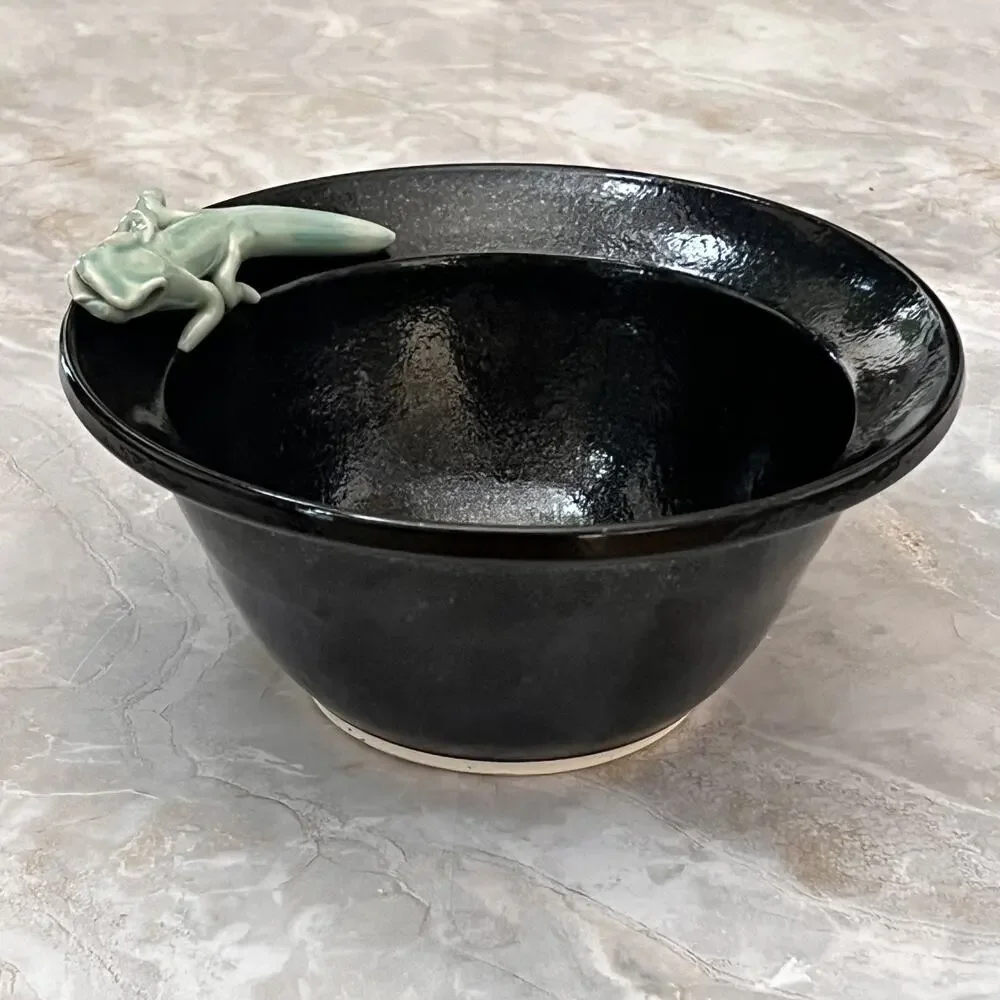 Handmade Black Ceramic Serving Bowl With Reactive Glaze & Green Lizard On Rim
